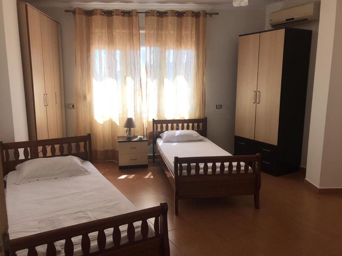 Agetina'S Apartaments Vlorë エクステリア 写真